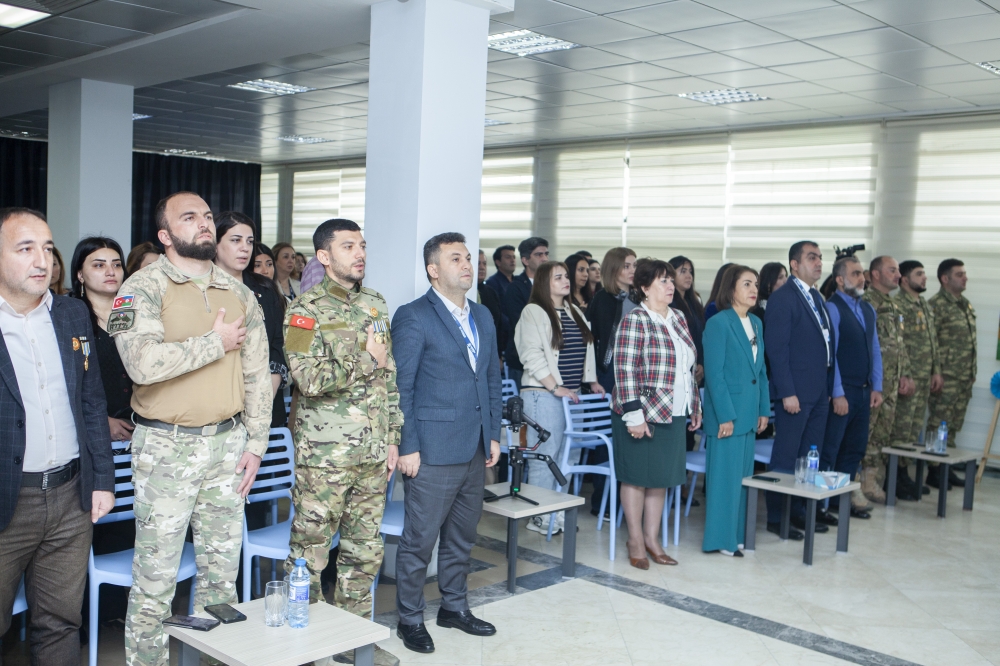 Kaspi Liseyində “Azadlıq çiçəyi” adlı tədbir keçirildi