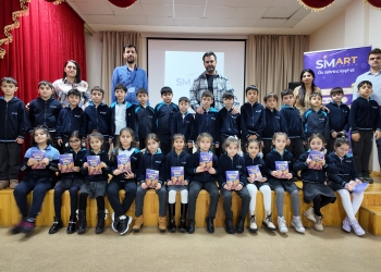 Kamal Yaşar lisey şagirdlərinin qonağı olub