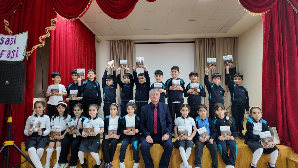 Kaspi Liseyində Qəşəm Nəcəfzadə ilə görüş keçirilib