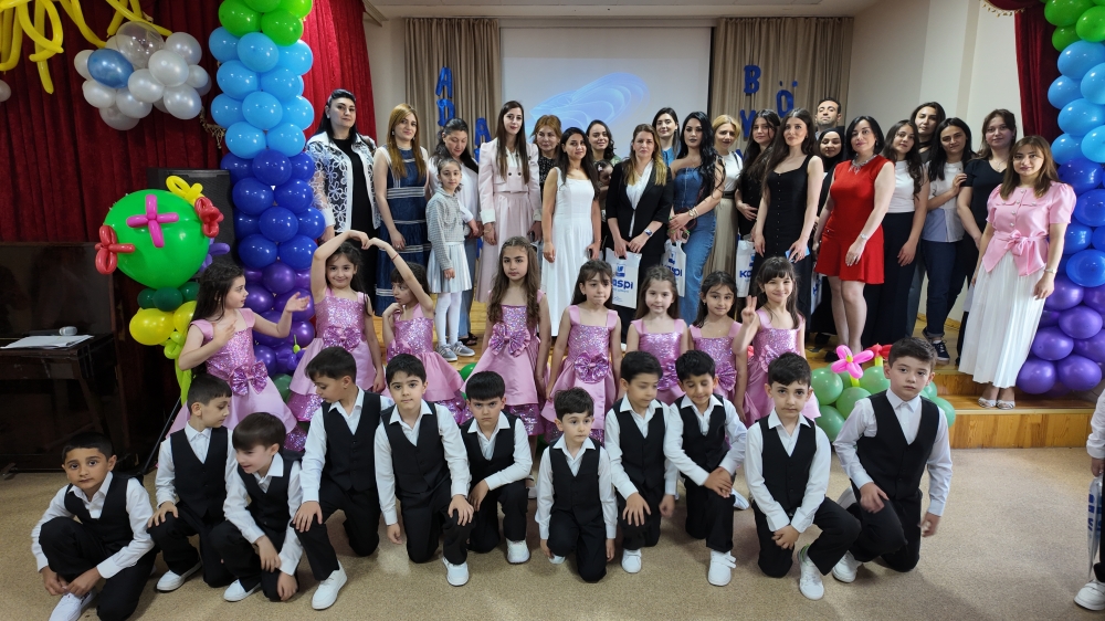 “Addım-addım böyüyürük...”