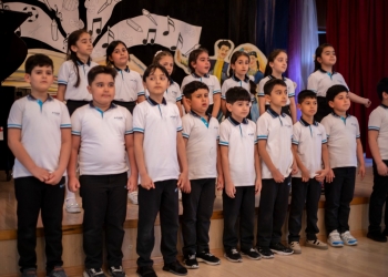 Şagirdlərin asudə vaxtlarını s...