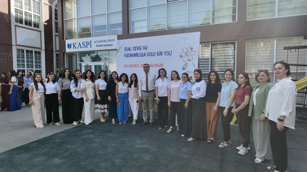 Kaspi Liseyində qarşıdan gələn yeni dərs ilinə hazırlıq prosesinə start verilib.