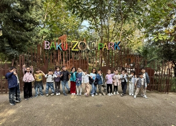 Zooparka ekskursiya