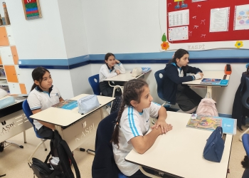 "Valideynlərlə müsahibə&q...