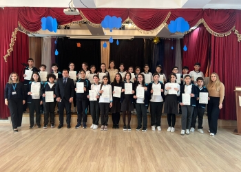 Şagirdlər beynəlxalq sertifika...