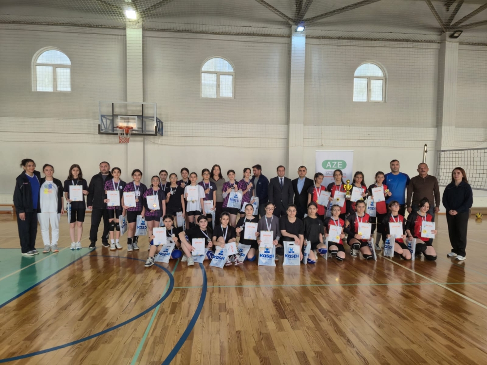 Liseyin komandası yarışda əzmkarlıq və parlaq oyun nümayiş etdirib