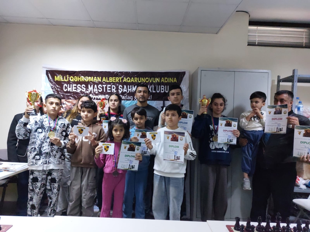 Şagirdlərimiz şahmat yarışında uğur qazanıblar