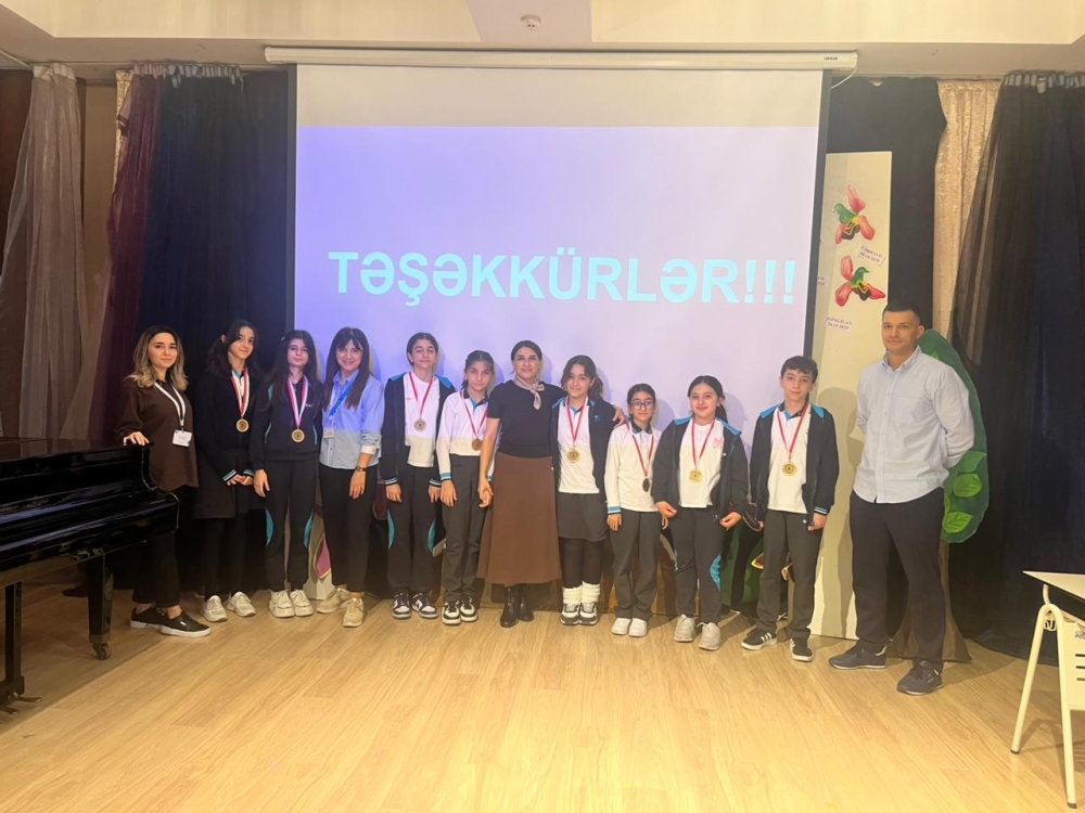 Liseylərin 5-ci sinifdən 8-ci sinfə qədər şagirdləri yarışıb