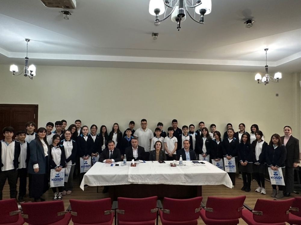 Həm maarifləndirici, həm də motivasiyaedici görüş