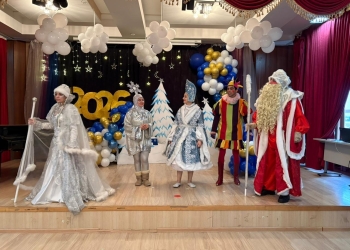 Şaxta baba və Qar qızla sehrli...