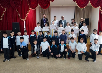 Karate dərnəyinin şagirdlərind...