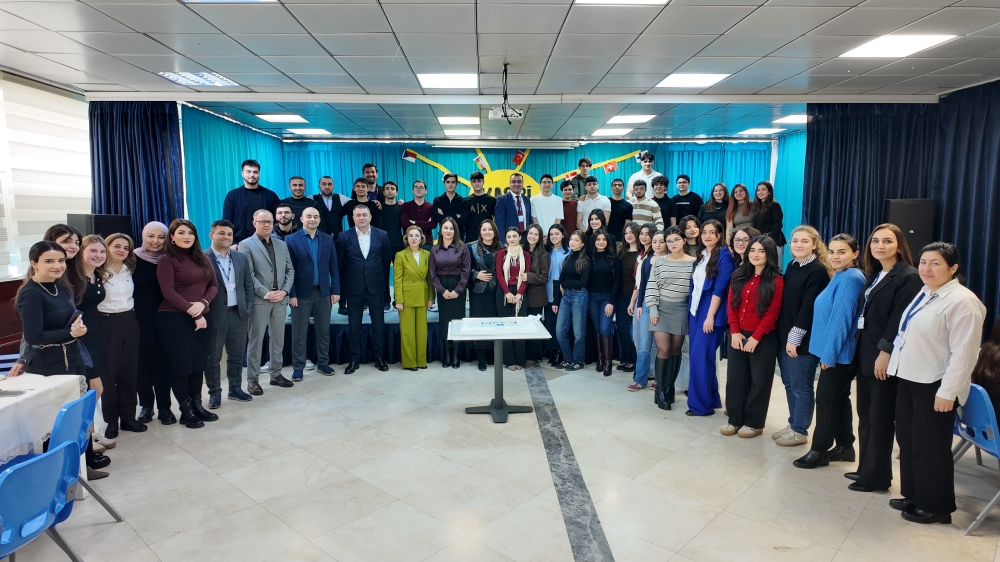 Liseydə “Məzun günü”